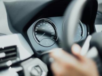 Por qué apostar por el alquiler de coches con guppy en el País Vasco