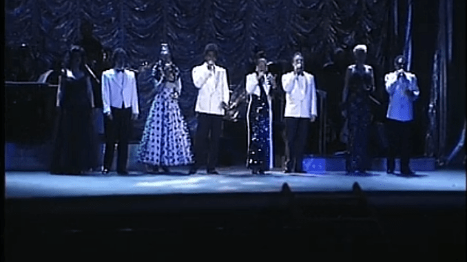 Antología del Bolero se presentó en el Teatro Campos Eliseos de Bilbao (+video)