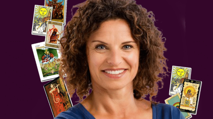 La lectura del tarot deja de ser tabú y se consolida como herramienta de orientación personal