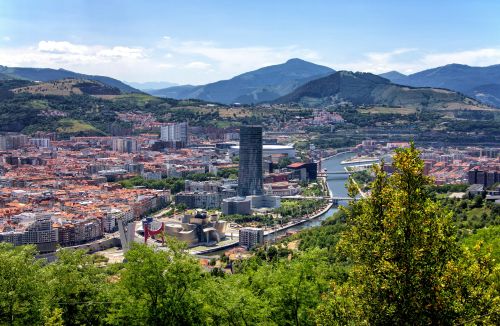 El precio de los pisos en Bilbao, barrio a barrio: quién sube, quién baja y dónde están los extremos en 2026